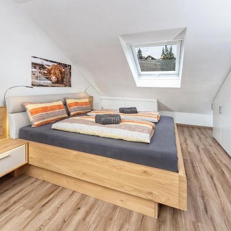 Alpenliebe-Mit Bergblick Apartment โอเบอร์สเทาเฟิน ภายนอก รูปภาพ