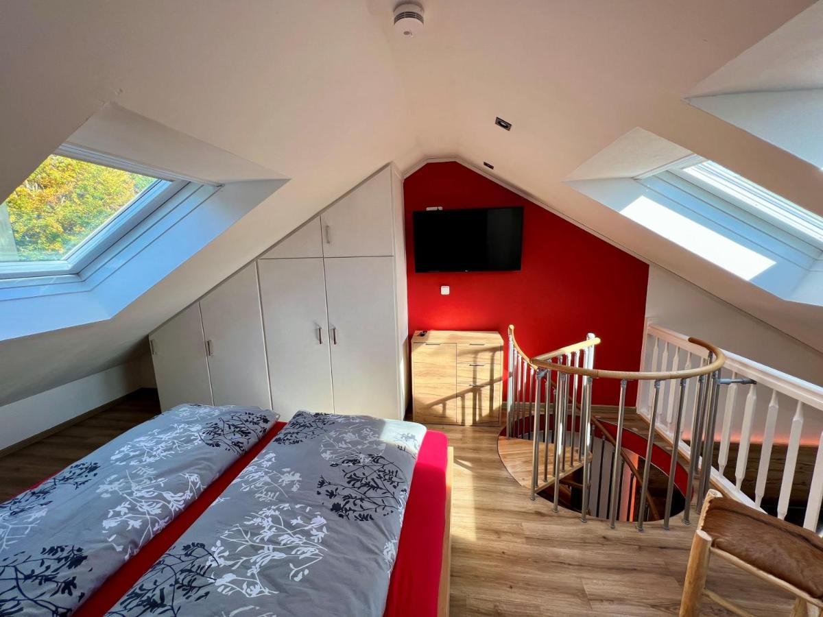 Alpenliebe-Mit Bergblick Apartment โอเบอร์สเทาเฟิน ภายนอก รูปภาพ