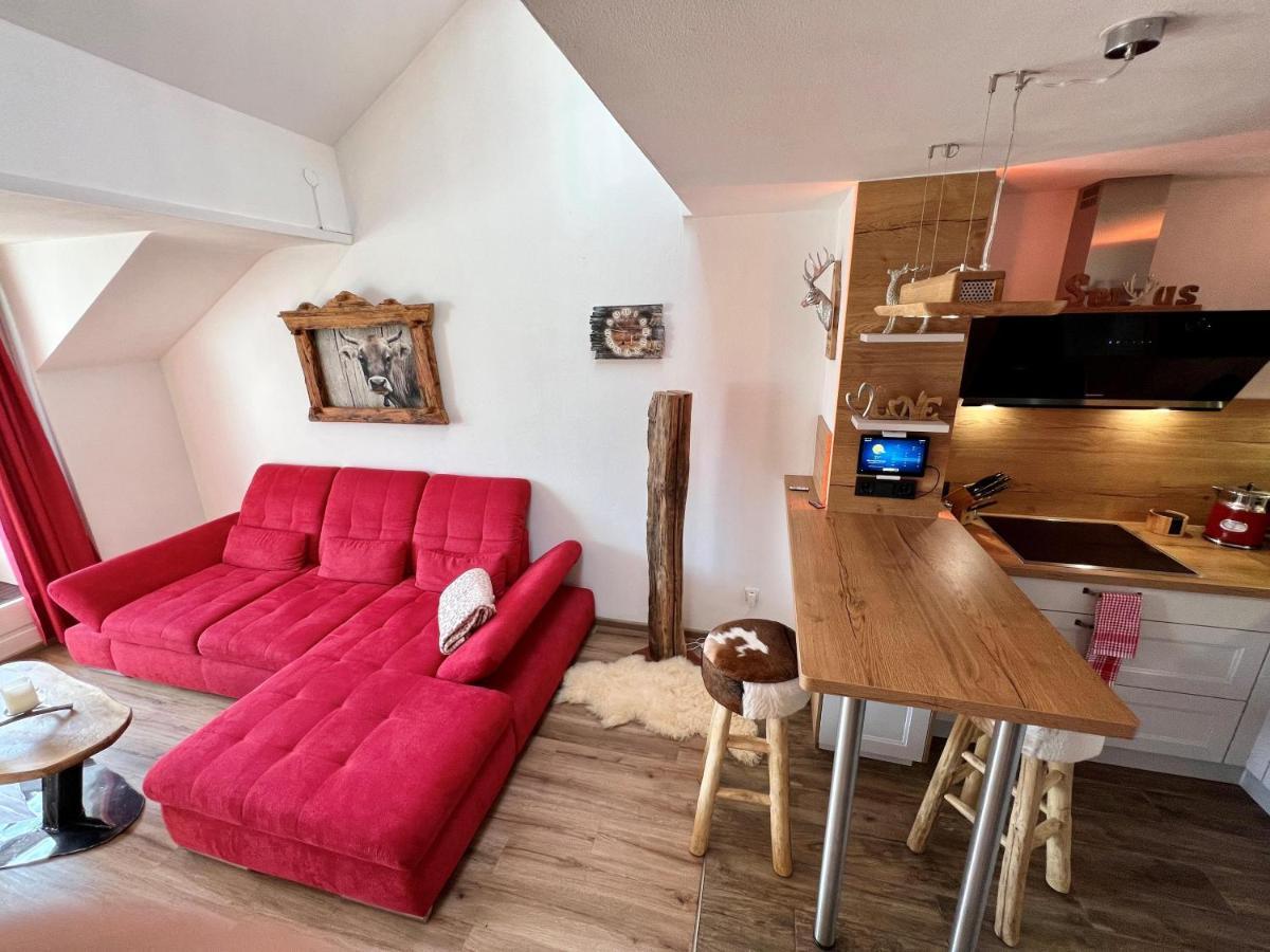Alpenliebe-Mit Bergblick Apartment โอเบอร์สเทาเฟิน ภายนอก รูปภาพ