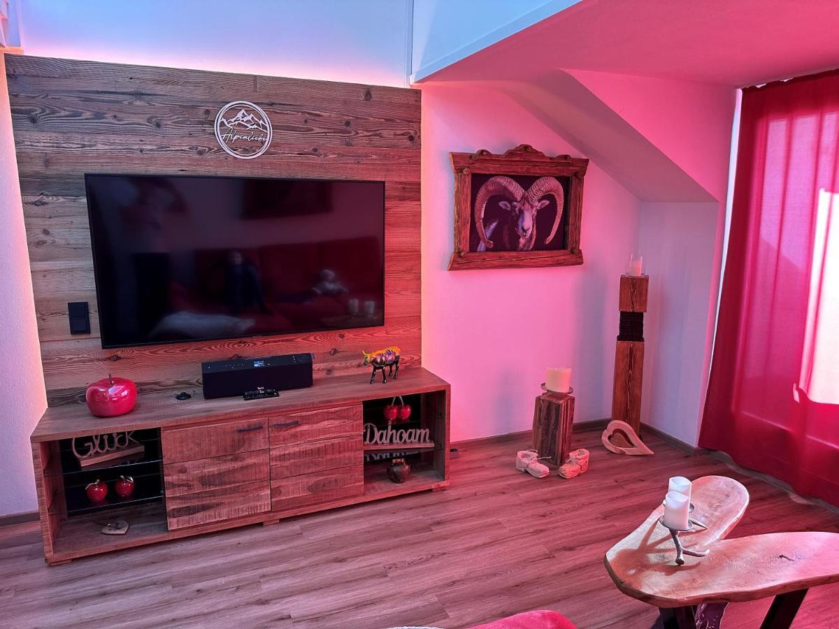 Alpenliebe-Mit Bergblick Apartment โอเบอร์สเทาเฟิน ภายนอก รูปภาพ